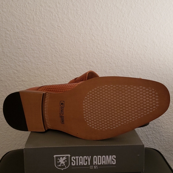 ?️ NWB Tan Dress Shoes main image 4